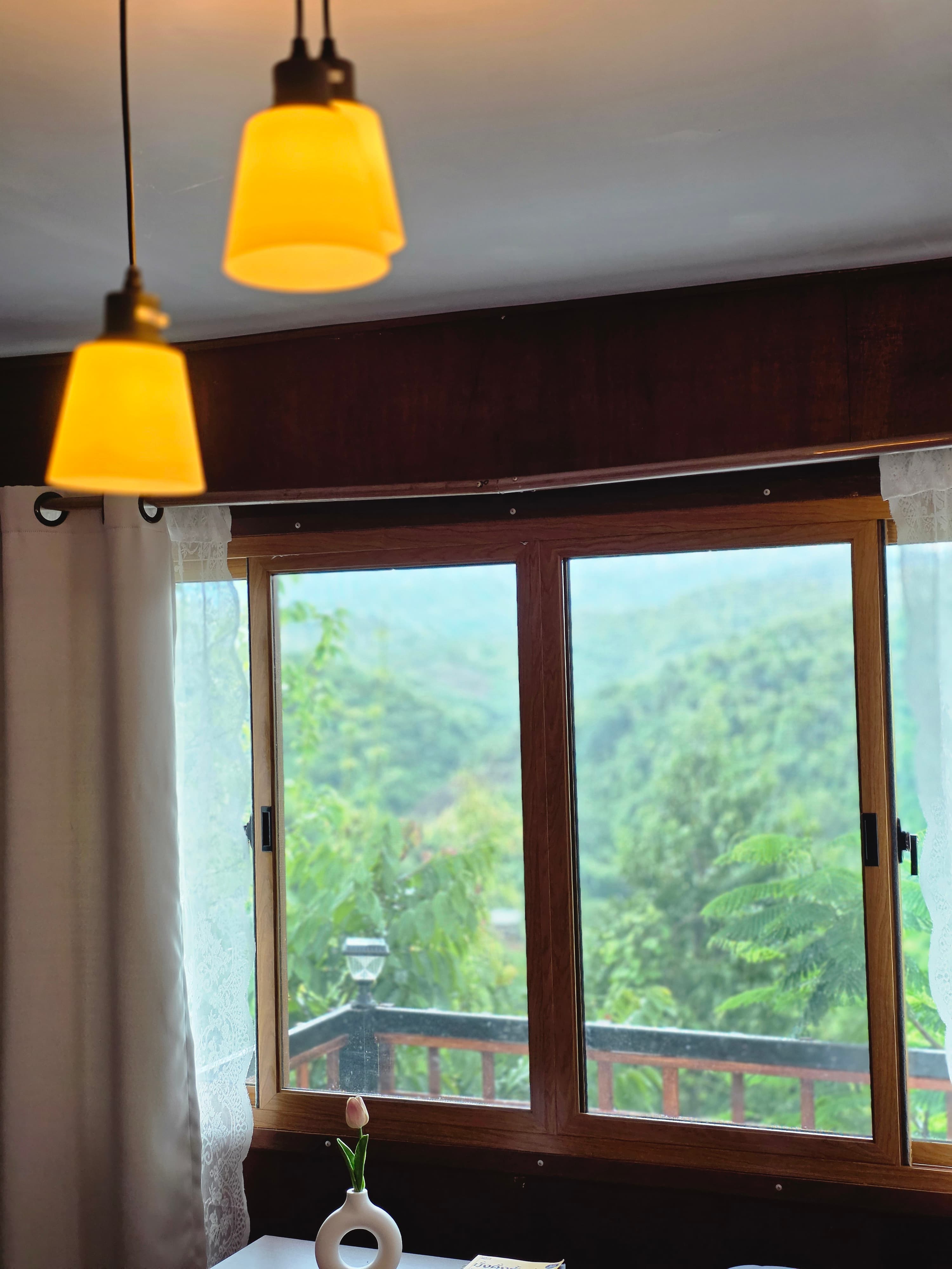 บ้านสุขใจ - Laklai View ที่พักบนเส้นทางปัว–บ่อเกลือ จังหวัดน่าน